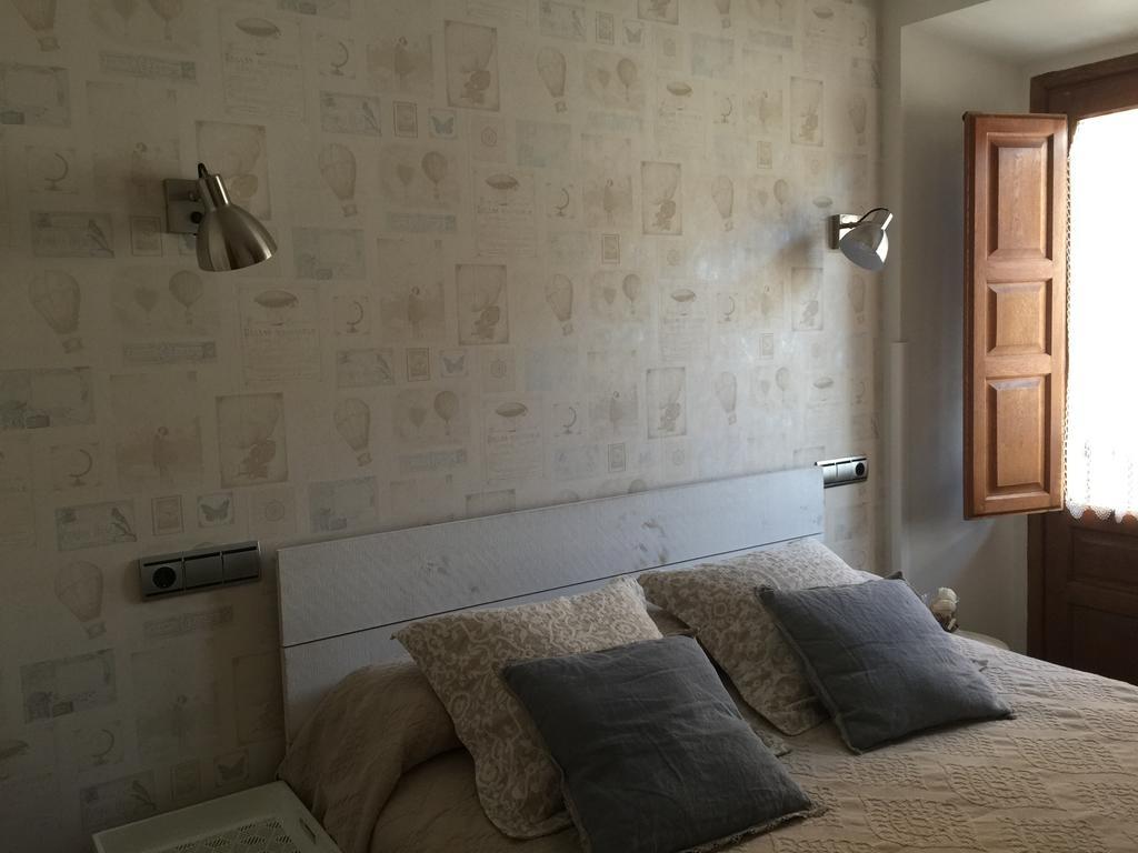 Hostal El Resbalon Cervera De Pisuerga Bagian luar foto